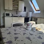 Apartment Dom S Vinnou Pivnicou