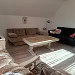 Dom S Vinnou Pivnicou Apartment